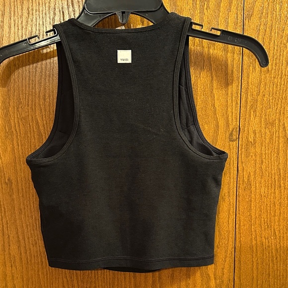 Vuori Black Tank Top size extra small. - Picture 7 of 10